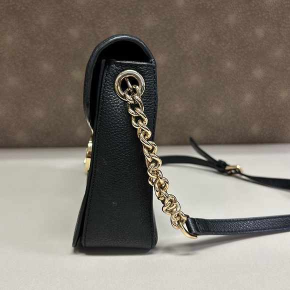 🔥🔥🔥Michael Kors Vanna Medium Black Pebbled Leather Crossbody Bag - Picture 3 of 15